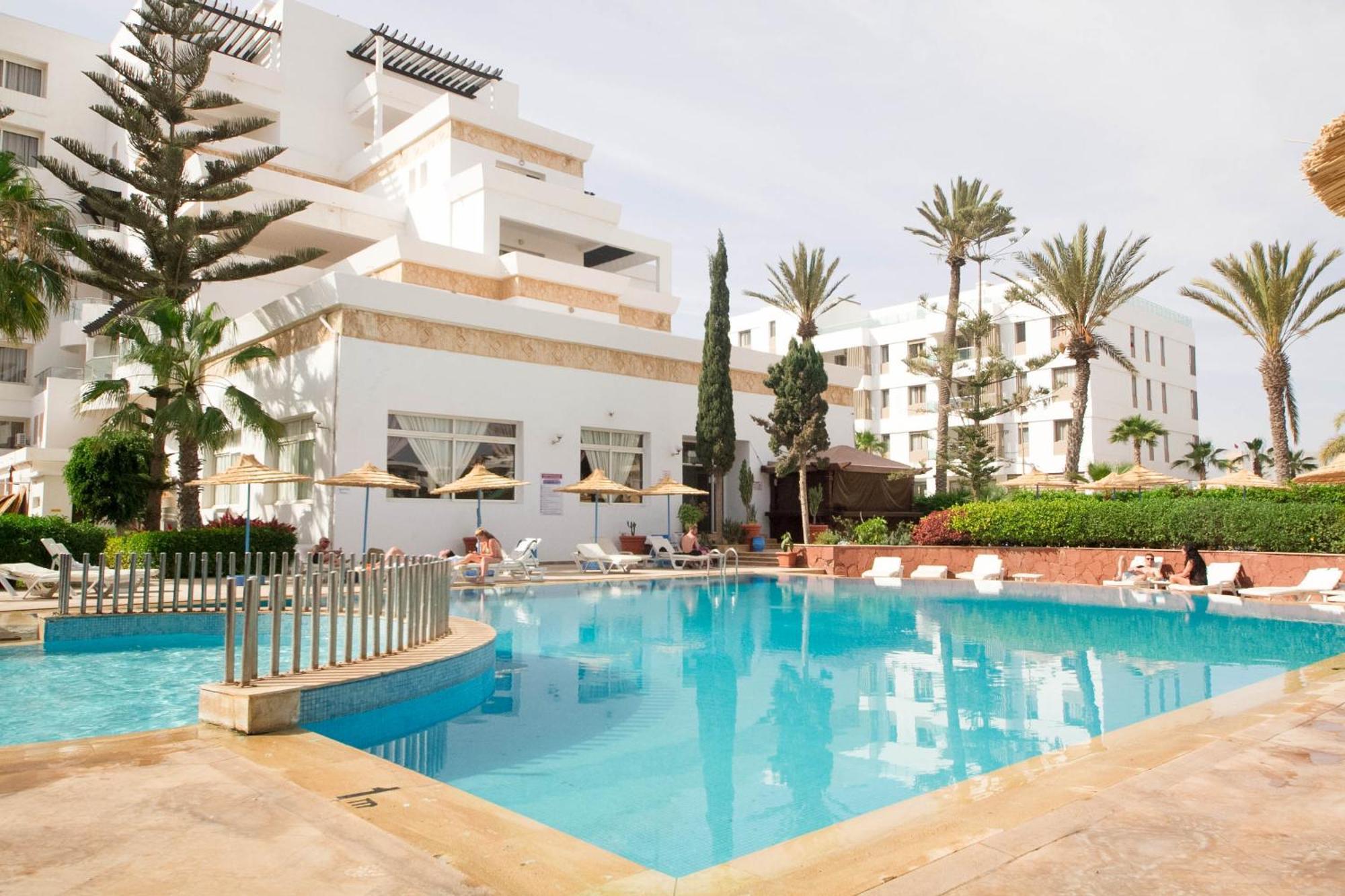 Appart'Hotel Intouriste Agadir Exterior foto