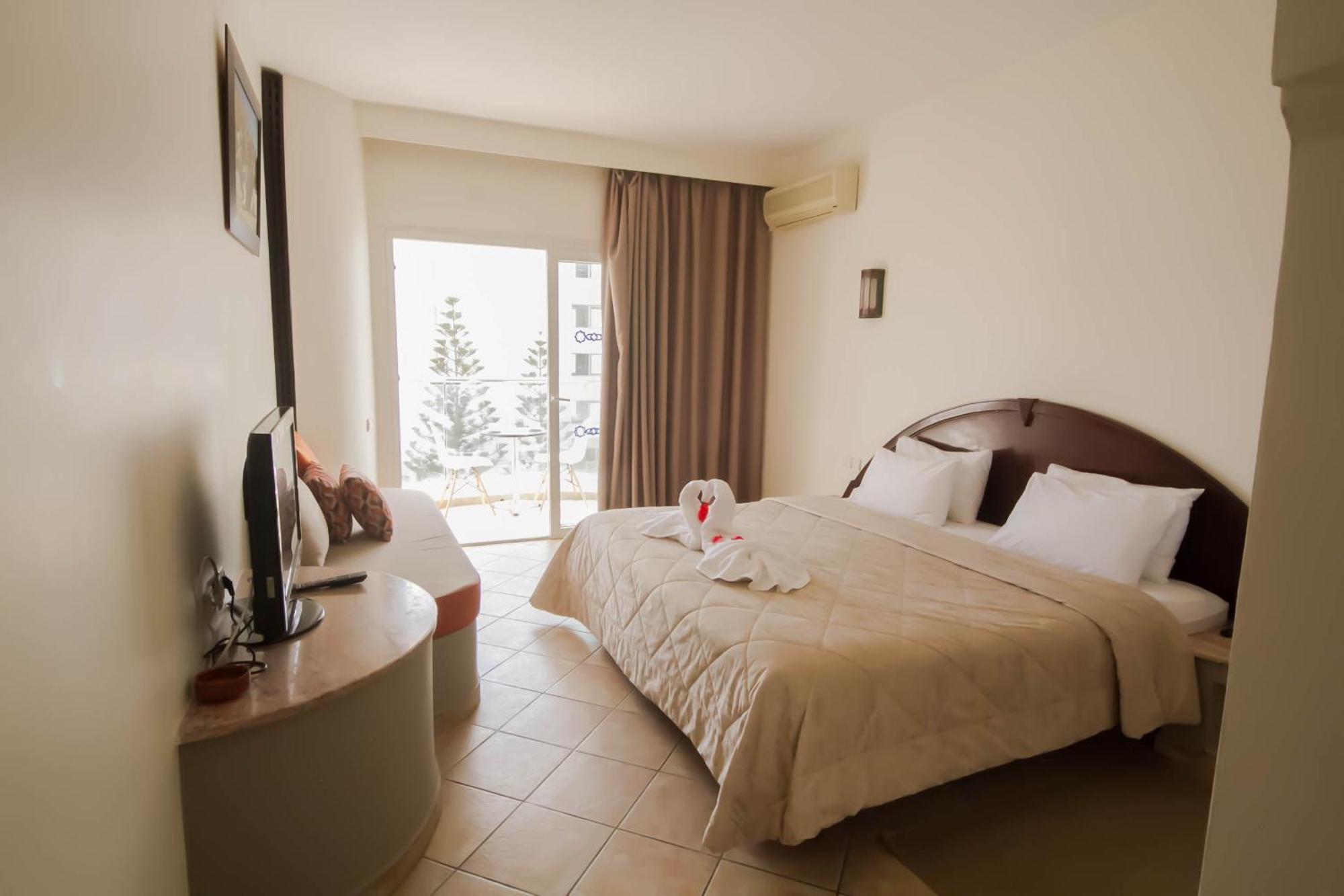 Appart'Hotel Intouriste Agadir Exterior foto