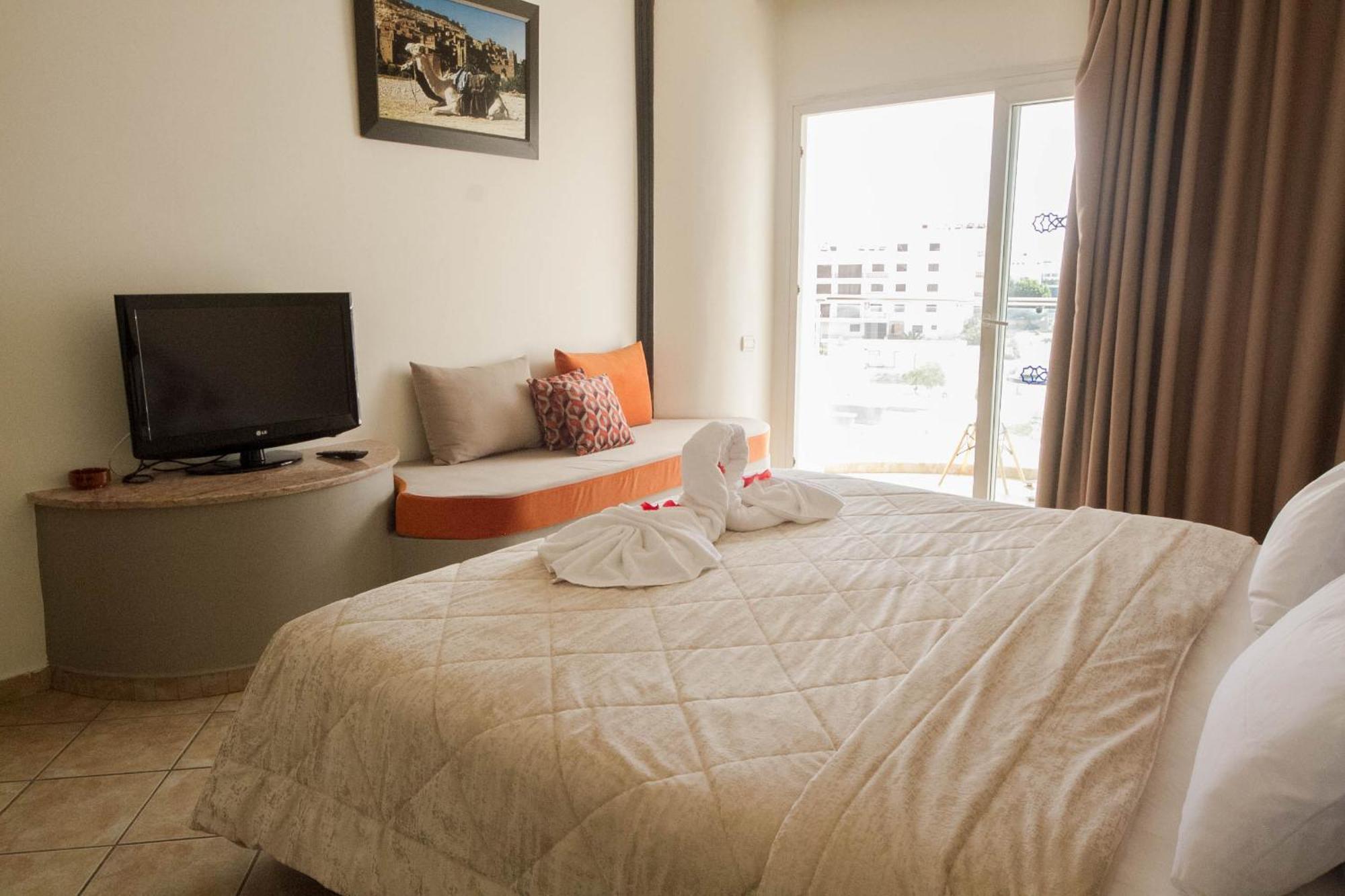 Appart'Hotel Intouriste Agadir Exterior foto