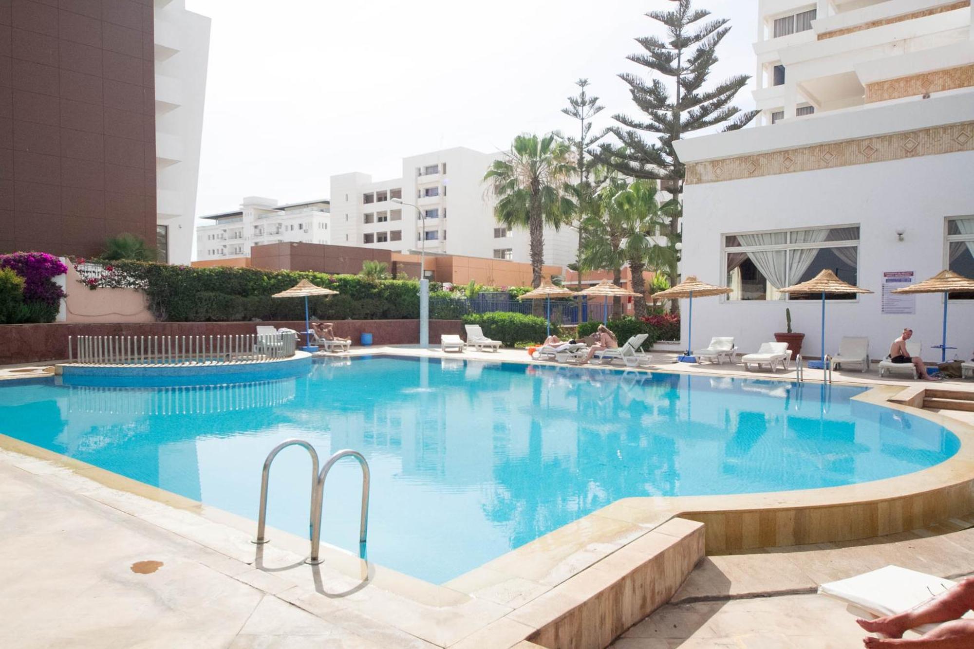 Appart'Hotel Intouriste Agadir Exterior foto